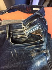 gas-and-chris-couture-reparation-jeans-taille-atelier-de-couture.jpg - 4.jpg